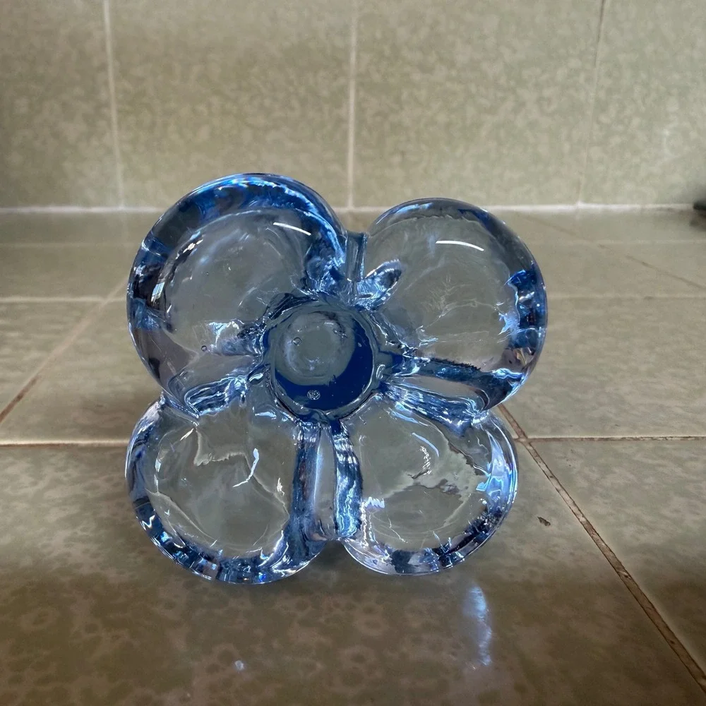 Vintage Swedish Art Glass Bud Vase Blue Clover Base Made in Sweden MCM 8‎ Inch